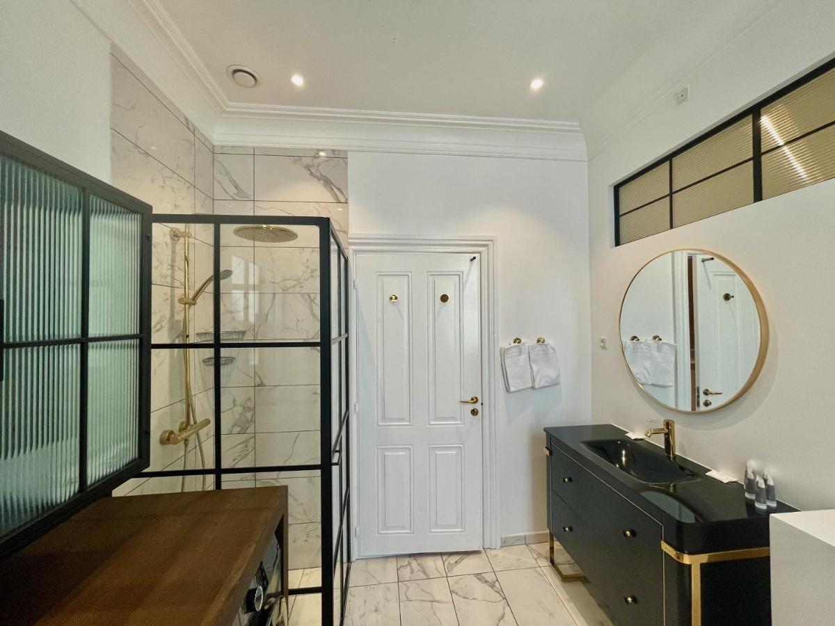 Beautiful 3 Bedroom Flat Next To The Marble Church København Ngoại thất bức ảnh