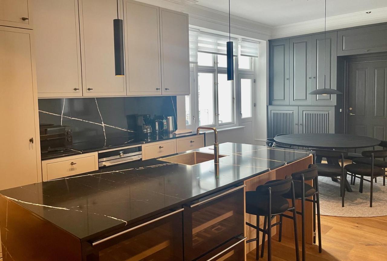 Beautiful 3 Bedroom Flat Next To The Marble Church København Ngoại thất bức ảnh