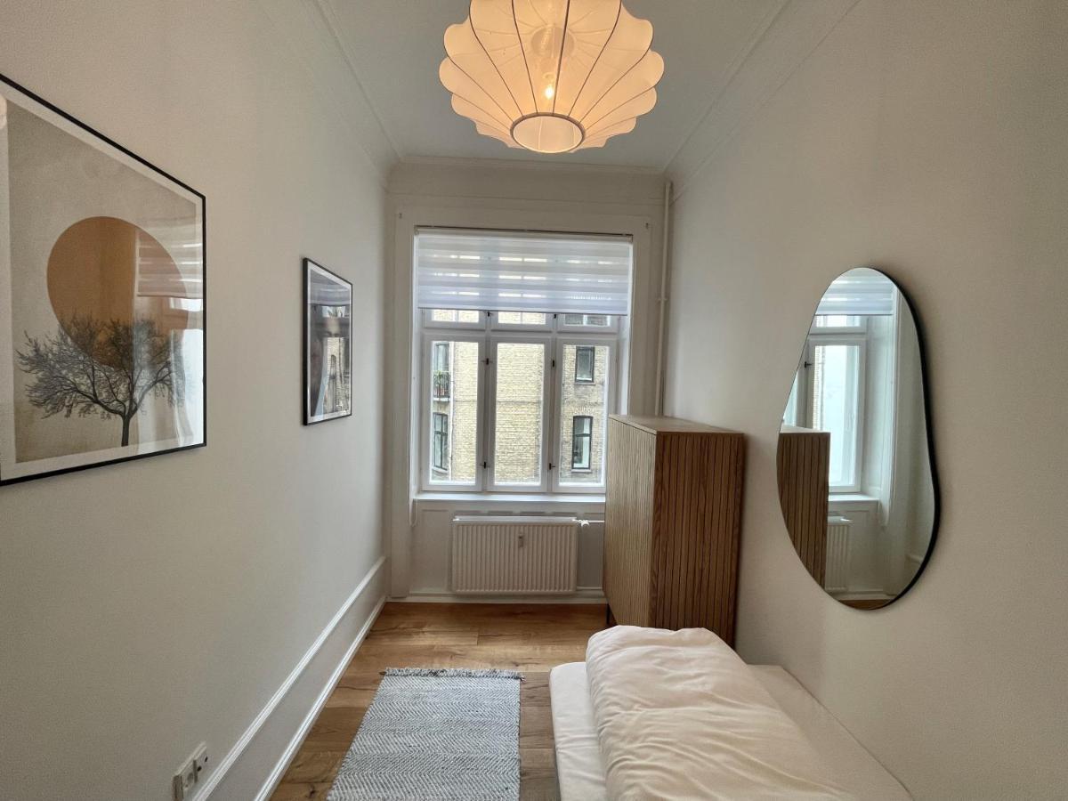 Beautiful 3 Bedroom Flat Next To The Marble Church København Ngoại thất bức ảnh
