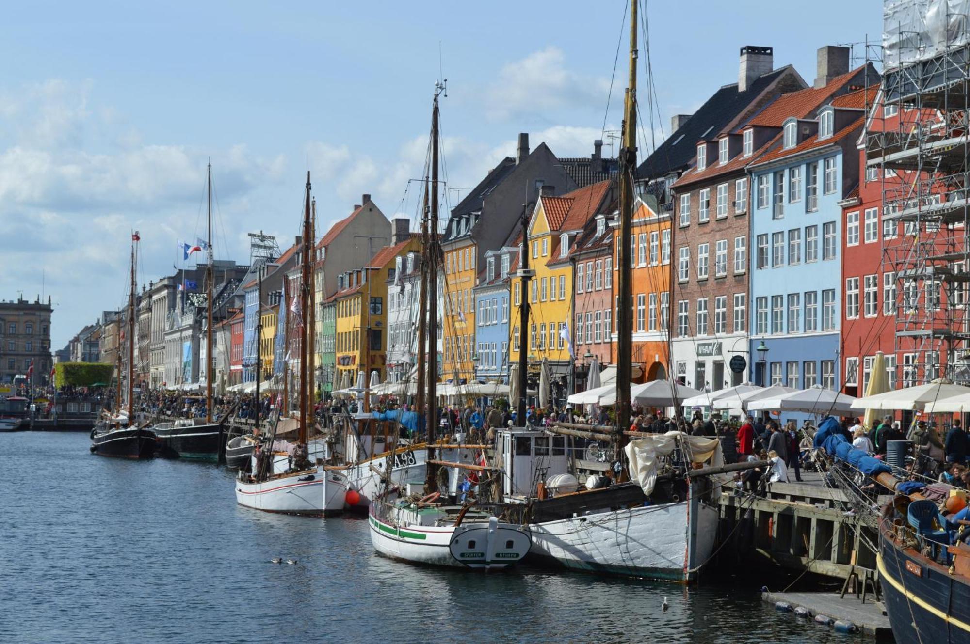 Beautiful 3 Bedroom Flat Next To The Marble Church København Ngoại thất bức ảnh
